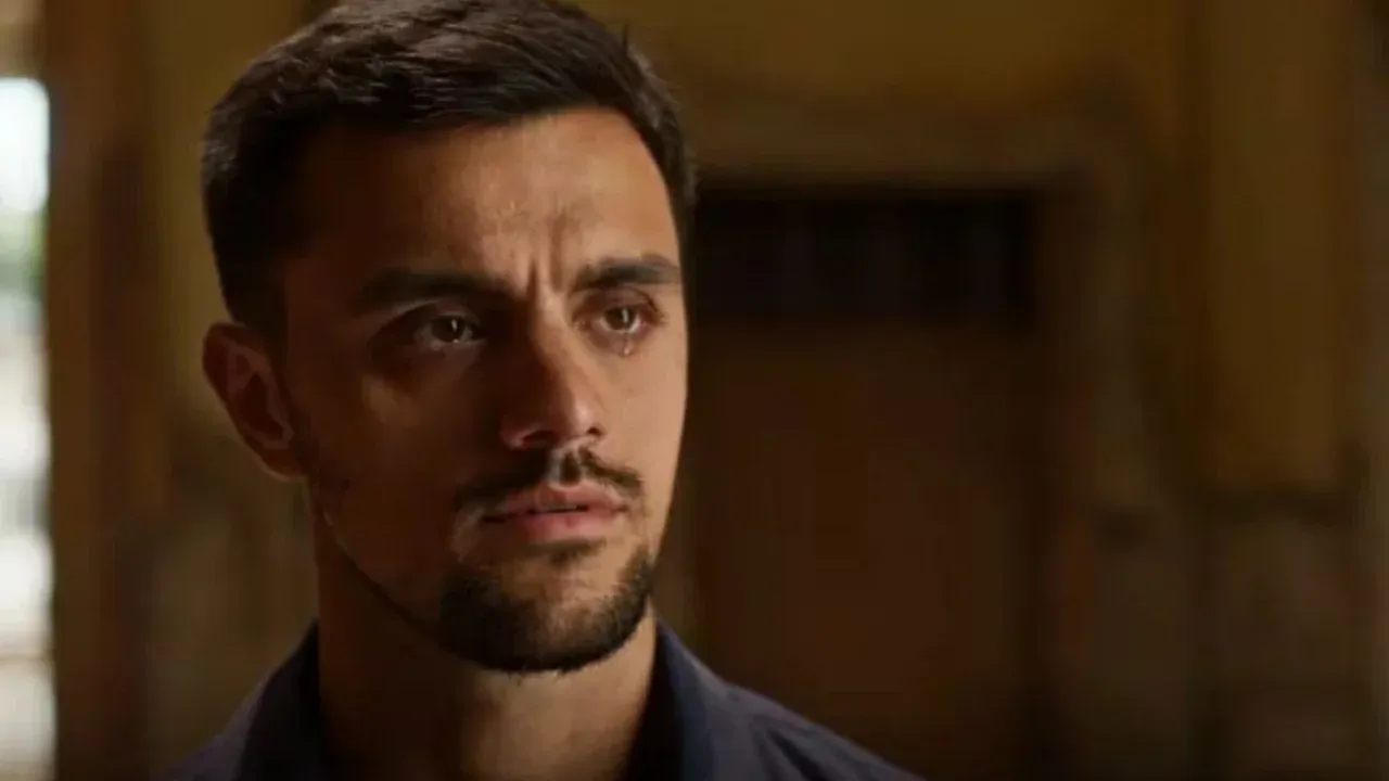 Felipe Simas vive personagem intenso em Dona de Mim e destaca reencontro com Rosane Svartman