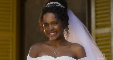 Reapresentação do último capítulo de "Garota do Momento" será exibida na segunda à tarde