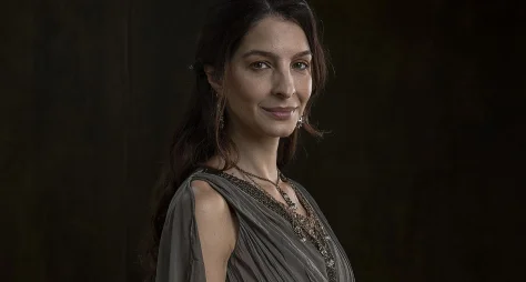 Conheça Rode, personagem de Michelle Batista em "Paulo, O Apóstolo"