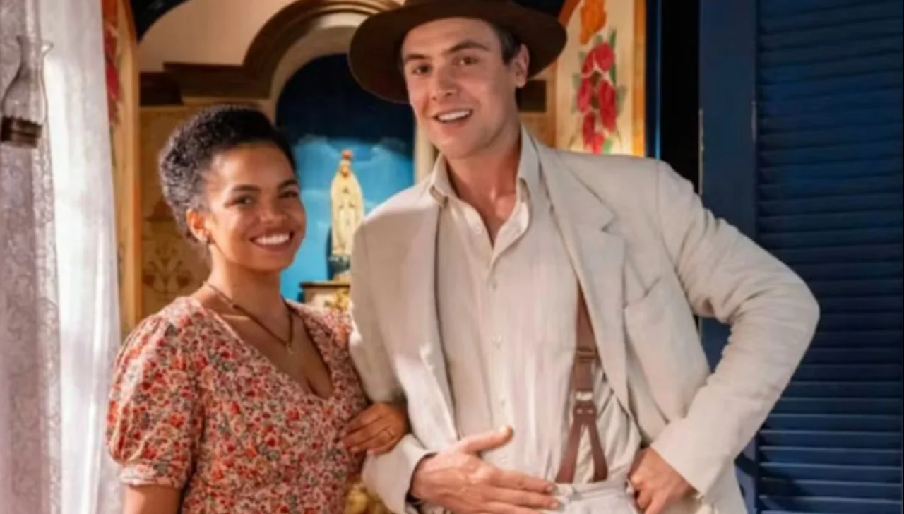 Sergio Guizé e Jeniffer Nascimento em Êta Mundo Melhor!. Foto: Globo