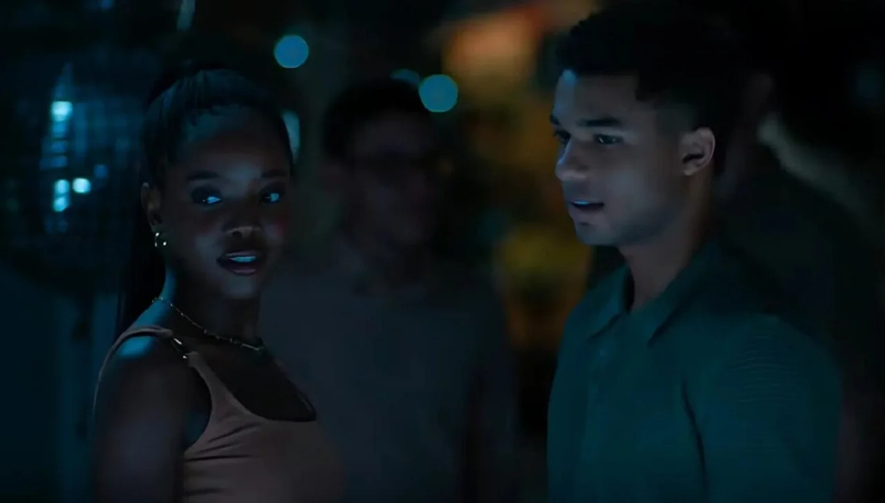 Leo (Clara Moneke) e Samuel (Juan Paiva). Foto: TV Globo/Dona de Mim