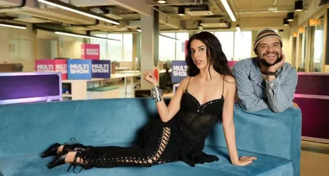 Marina Sena estreia como apresentadora do TVZ ao lado de Gominho