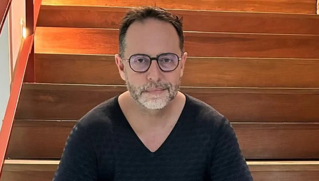 Alessandro Marson é recontratado pela Globo como colaborador de "A Nobreza do Amor"