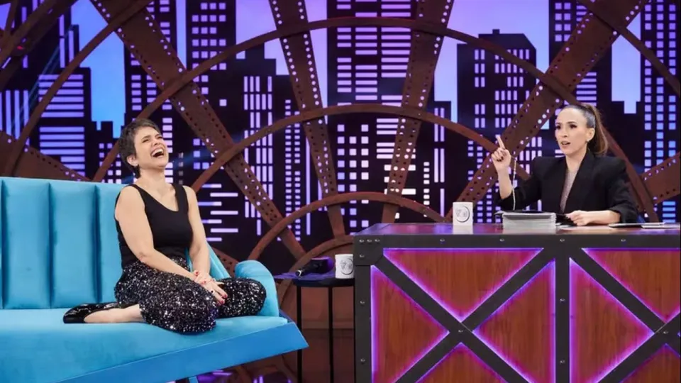 Lady Night mistura música, jornalismo e humor em nova semana