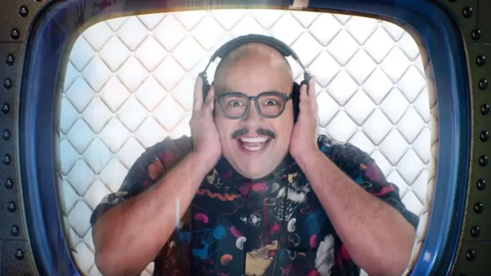 HBO Max aposta em série com Tiago Abravanel sobre fãs apaixonados