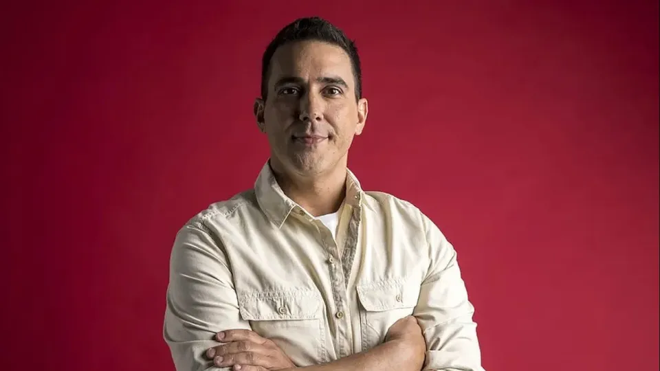 André Marques negocia retorno à Globo com novo projeto em canal pago