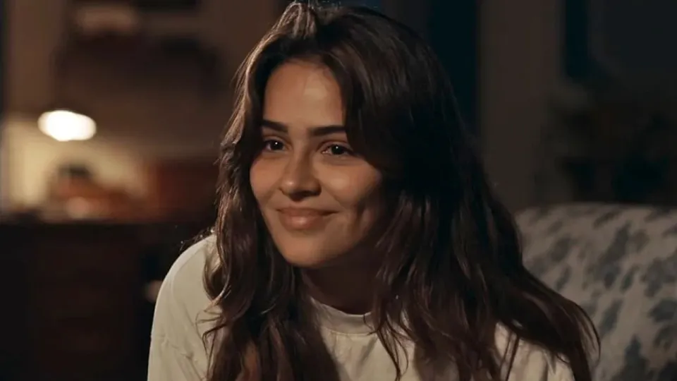 Globo cogita Giullia Buscacio para novela de Walcyr Carrasco em 2026
