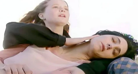 Vale a Pena Ver de Novo: Morte de Diná marca o início da reta final de A Viagem