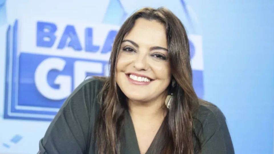 SBT tenta contratar Fabíola Reipert, mas a jornalista decide permanecer na Record