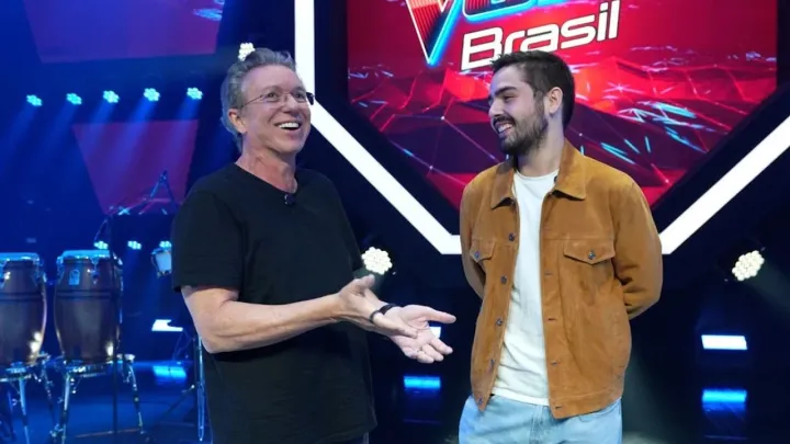 "Programa do João" mostra bastidores do "The Voice Brasil"