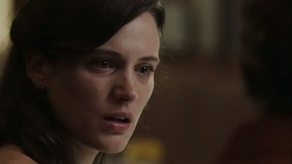 Quem Ama Cuida: Bianca Bin pode interpretar mulher obcecada em novela das nove