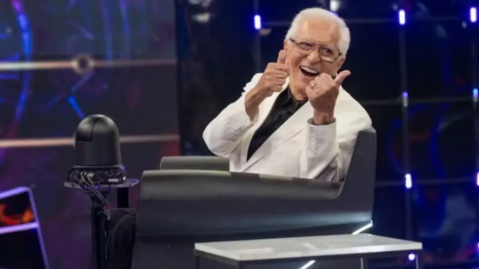 Bruno Mazzeo e Carlos Alberto de Nóbrega participam do ‘Conversa com Bial’