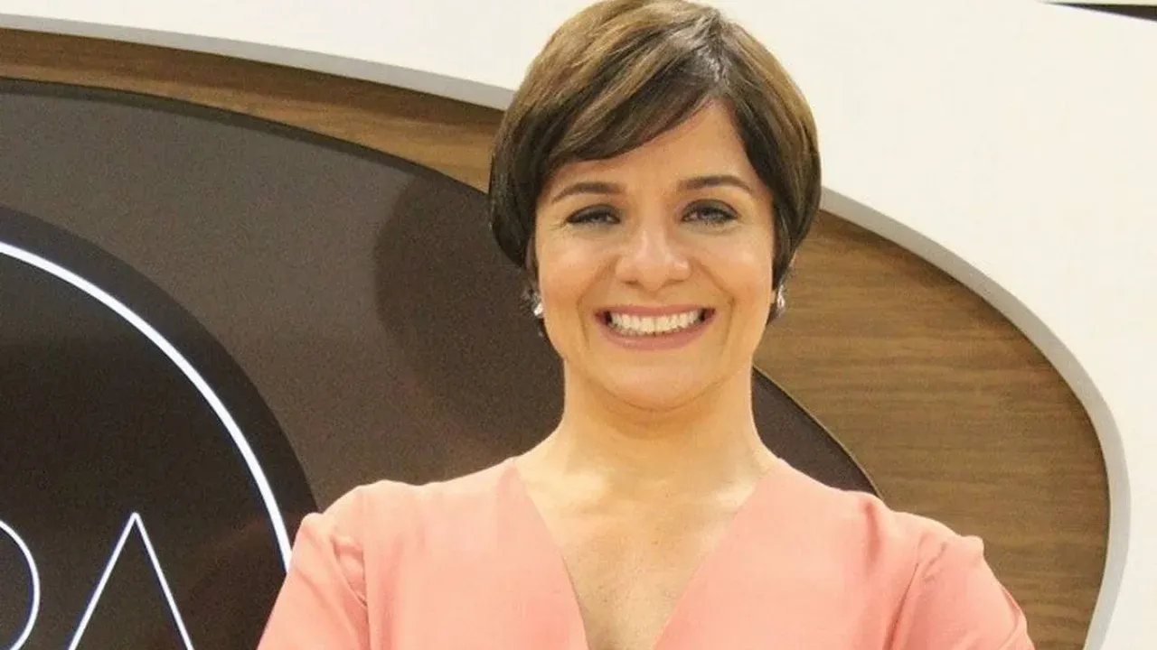 Vera Magalhães deve deixar o ‘Roda Viva’ e migrar para a GloboNews