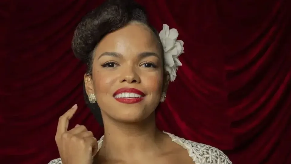 Jeniffer Nascimento pode emendar Êta Mundo Melhor! com novela das nove