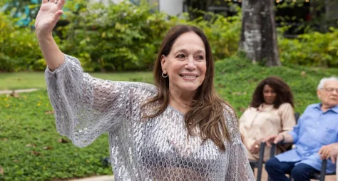 Críticas de Susana Vieira a atores novatos marcam homenagem na Globo