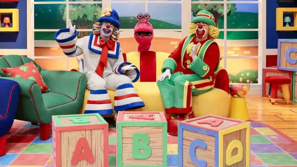 SBT cancela 'Bom Dia & Cia' após baixa audiência e amplia 'Primeiro Impacto'