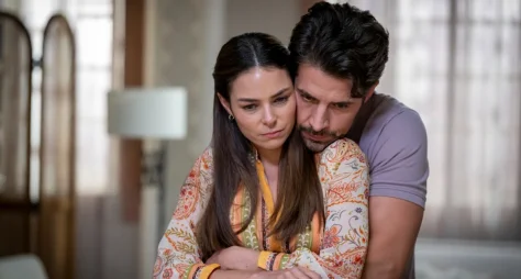 Resumo semanal de 'Presente de Amor' muda programação do SBT aos sábados