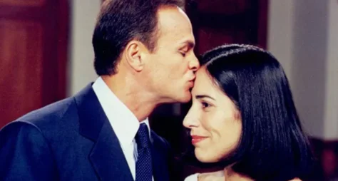 Globoplay Novelas Renova Grade: 'Anjo Mau' Assume o Horário das 12h, Substituindo 'Quatro por Quatro'