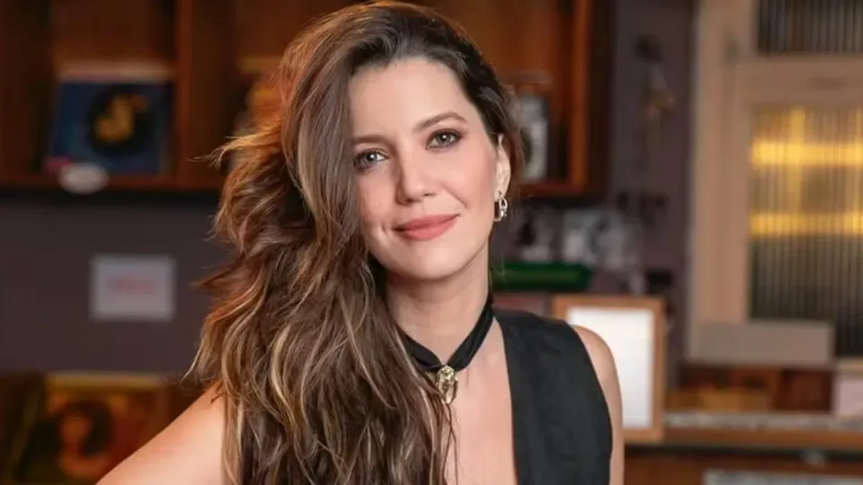 Globo escala Nathalia Dill para elenco de 'Quem Ama Cuida'