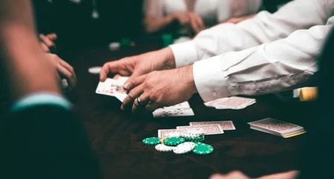 Celebridades brasileiras que adoram pôquer