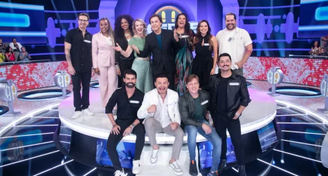 Roberta Rodrigues, Alessandra Scatena e Jamily encaram o 'Acerte ou Caia!'