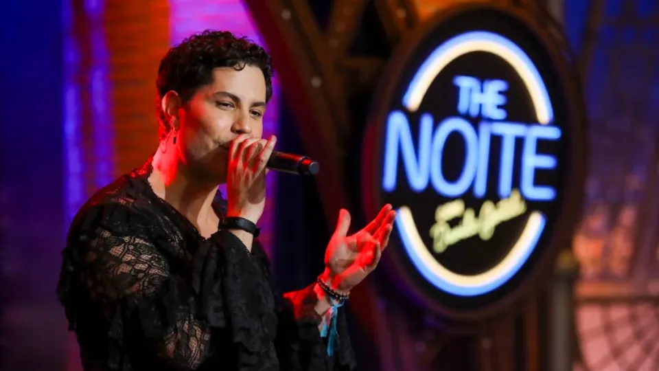 Christian Chávez leva 'Para Siempre Tour' e memórias de 'Rebelde' ao SBT