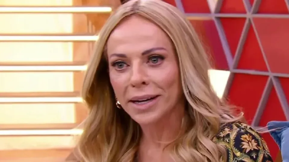 Christina Rocha reclama de decisão do SBT: 'Feliz não estou'