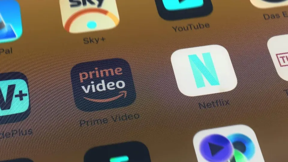 Streaming avança 16% e reduz para 14 pontos a distância da TV aberta
