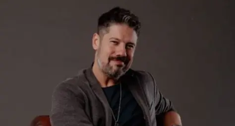 Phelipe Siani estreia como comentarista de negócios no SBT News