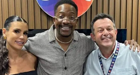 Mumuzinho e SBT negociam programa de samba para os sábados