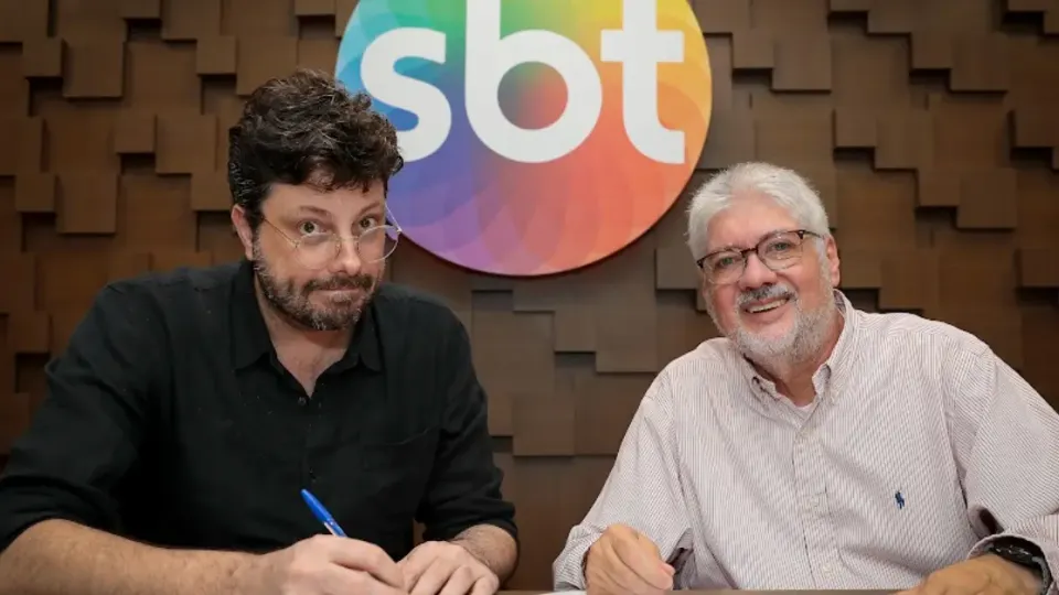 SBT renova contrato com Danilo Gentili e garante 'The Noite' por mais dois anos