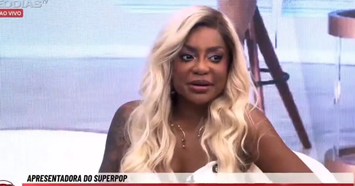 Cariúcha chora ao lembrar saída do 'SBT' antes do 'SuperPop'