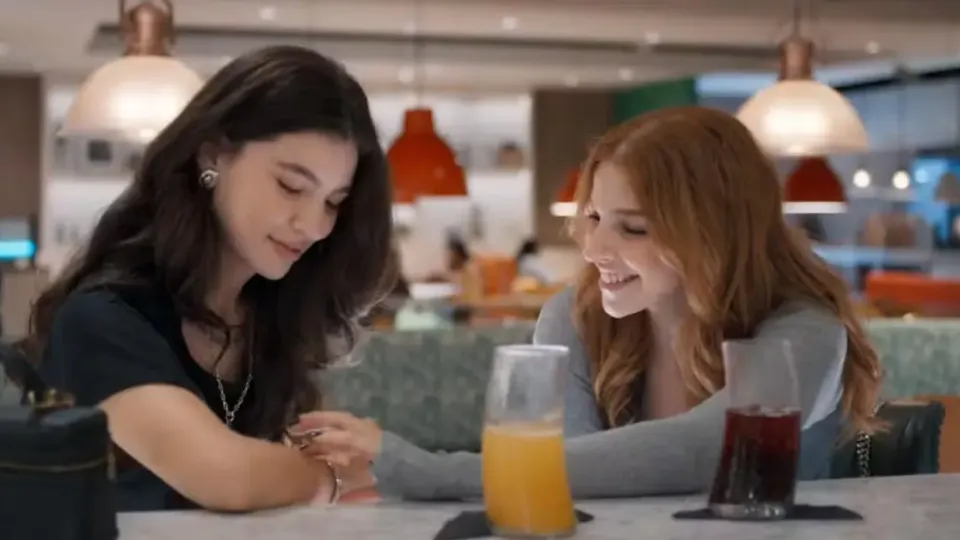 Spin-off 'Loquinha' mostrará plano de Lucélia para afastar Lorena de Juquinha