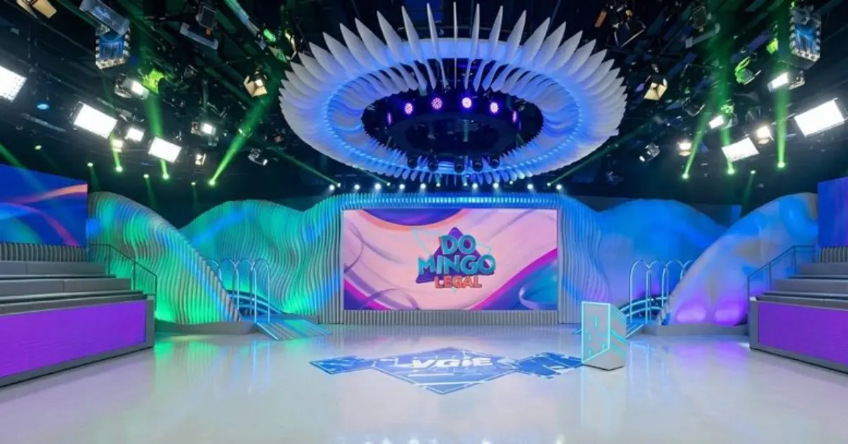 'Domingo Legal' estreia novo cenário no SBT e eleva disputa dominical