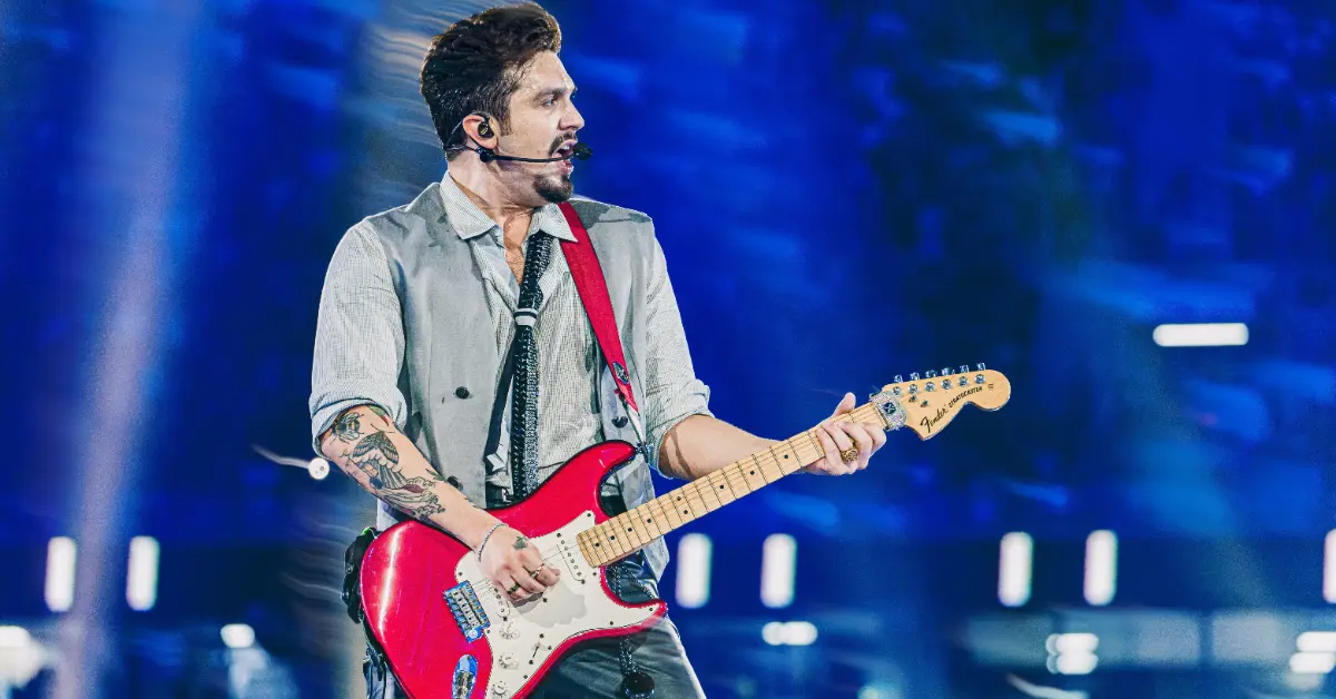 SBT transmite ao vivo estreia da nova turnê de Luan Santana