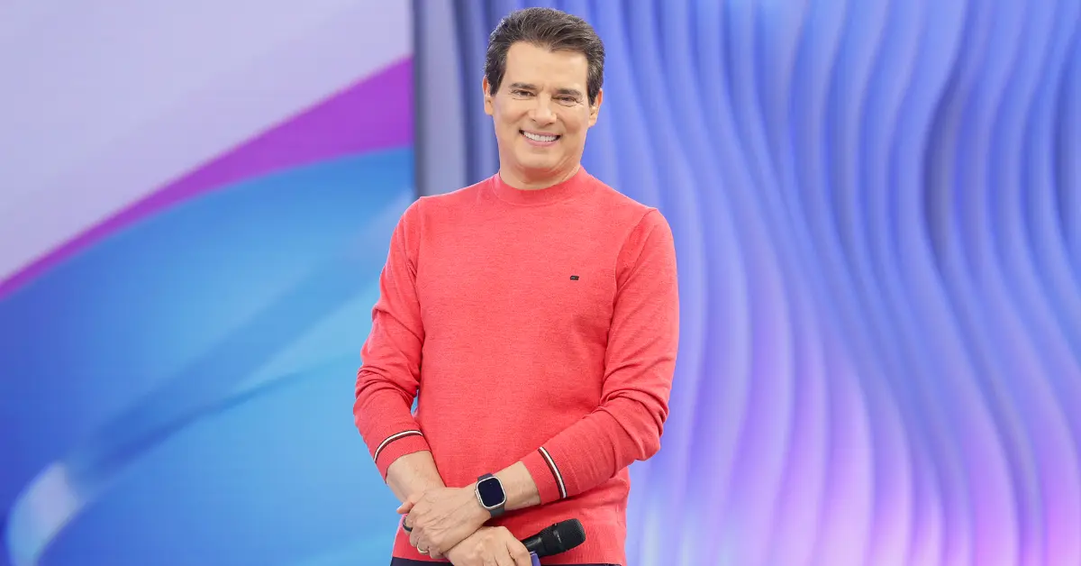 Celso Portiolli recebe Blogueirinha, Gracyanne Barbosa e Danilo Gentili no 'Domingo Legal'