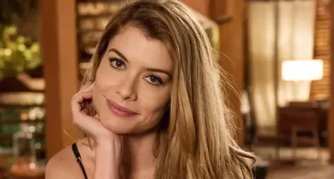 Alinne Moraes é escalada para dar vida à vilã de 'Por Você', próxima novela das 19h