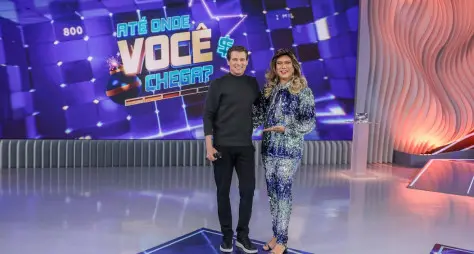 'Domingo Legal' recebe cantora Manu Bahtidão e o elenco de 'Fábrica de Casamentos' 