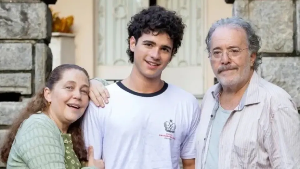 'Quem Ama Cuida' reúne veteranos e novos nomes na faixa nobre da Globo