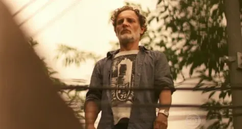 Record amplia elenco de 'Amor em Ruínas' com Gustavo Novaes
