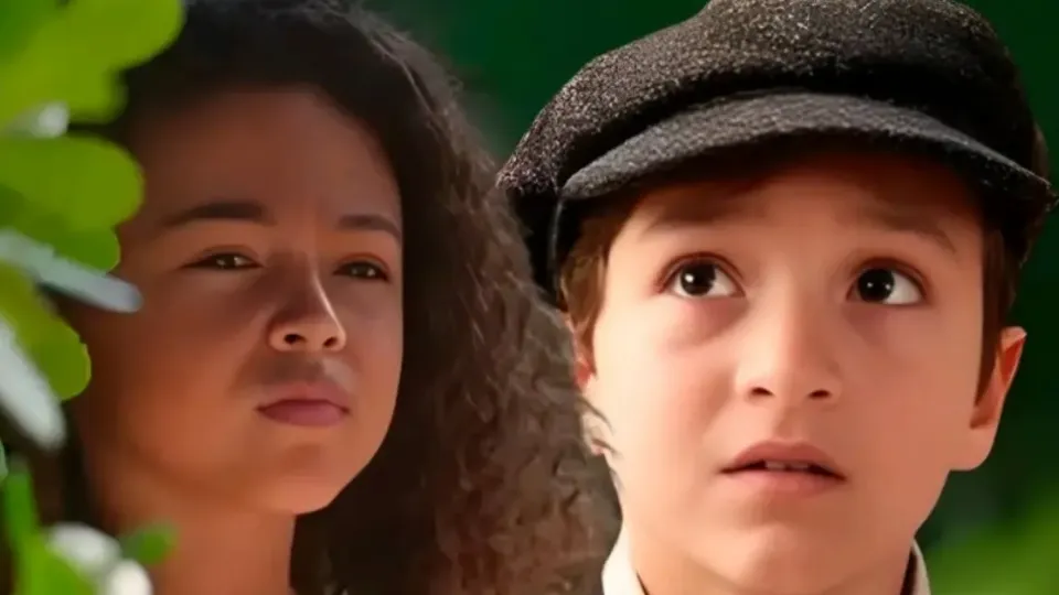 Elis Cabral e Davi Malizia em 'Por Você', próxima novela das sete da Globo