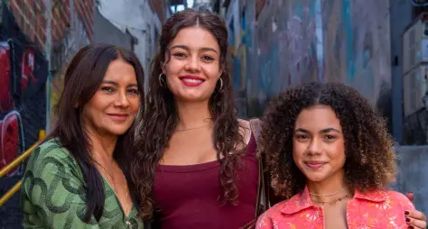 Globo encerra gravações de 'Três Graças' com celebração