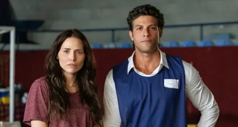 Chay Suede vira rosto recorrente dos mocinhos das nove na Globo