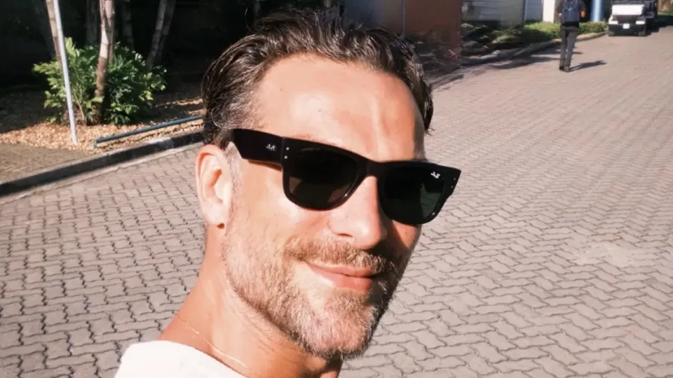 Igor Rickli volta à Globo em novela com o filho no elenco