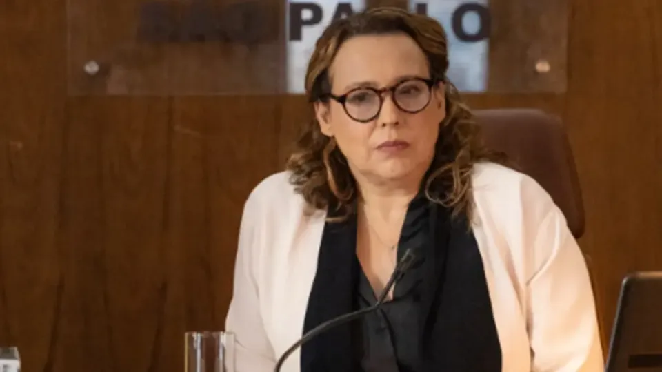 'Nas Profundezas do Amor' terá Ana Beatriz Nogueira no elenco