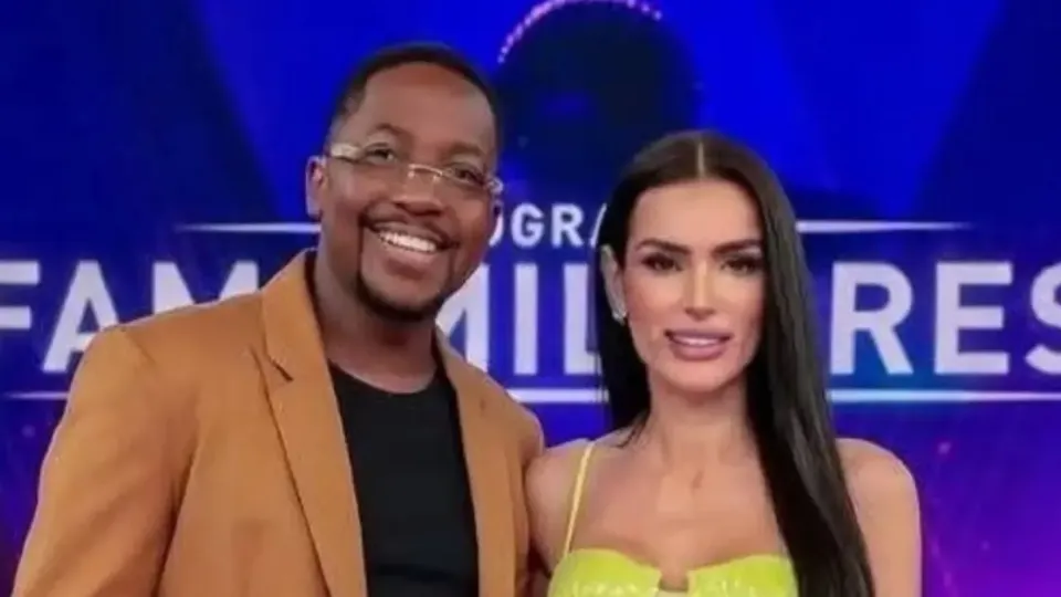 SBT engaveta programa de auditório com Mumuzinho e Gaby Cabrini