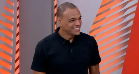 Denilson, Cafu e Rivellino aquecem Copa em programa da Globo