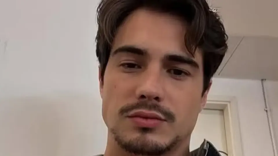 Danilo Mesquita fará par com Gabriela Loran em filme do Globoplay