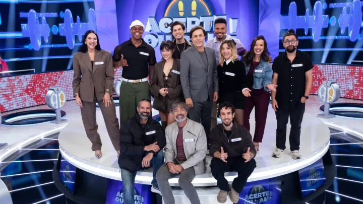 Acerte ou Caia! leva Naldo Benny e famosos ao risco do buraco