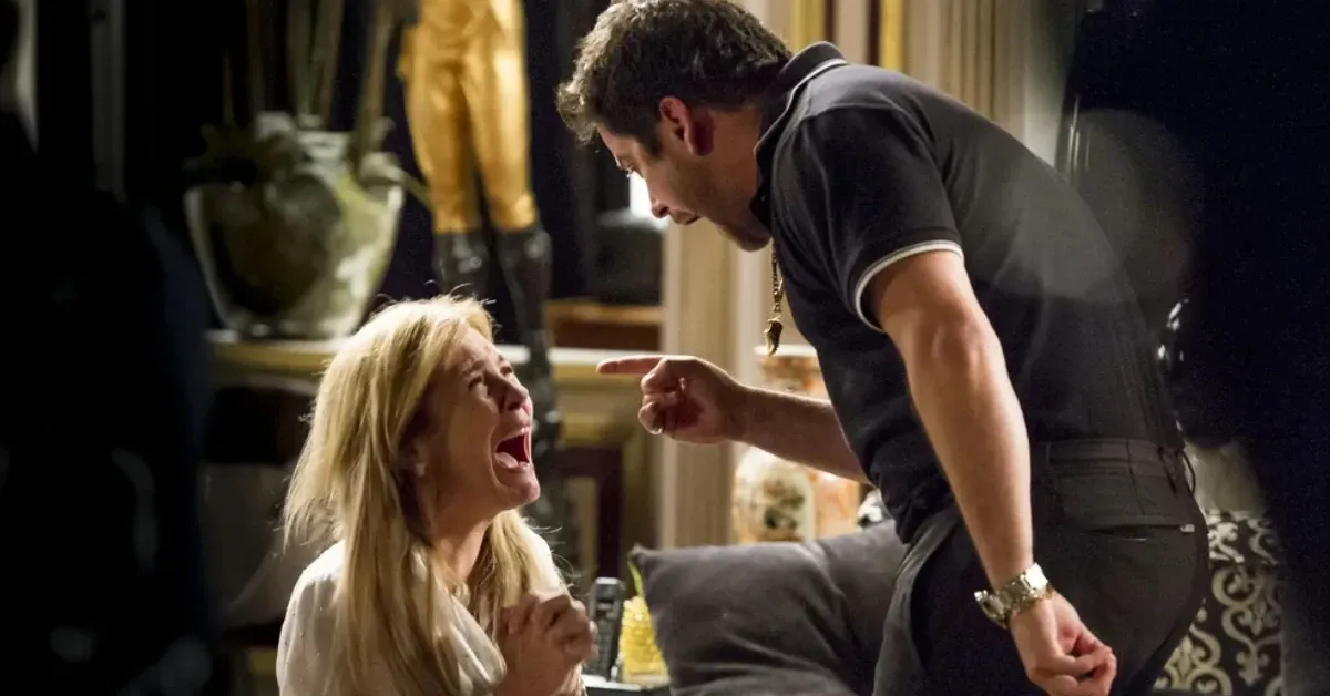Carminha (Adriana Esteves) e Tufão (Murilo Benício)